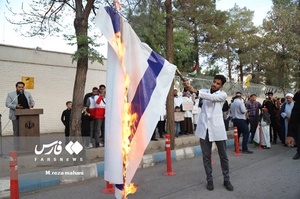 تجمع دانشجویان و دانشگاهیان کرمانی در حمایت از مظلومان فلسطینی