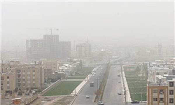 گرد و غبار در زنجان