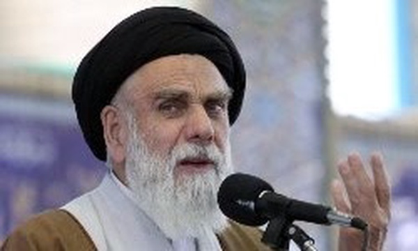 آیت‌الله جعفری امام جمعه کرمان