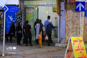 انتظار برای خرید نان