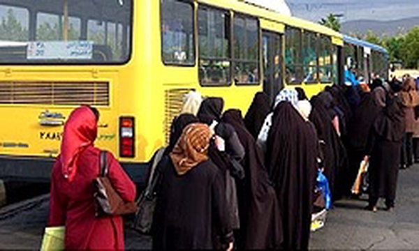 مسافر اتوبوس