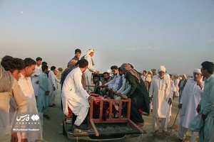 آئین تشییع پیکر شهید عارف هوتی در «زَرآباد»