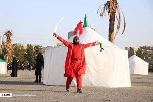 پایکوبی سپاه دشمن بعد از آتش دادن خیمه ها 