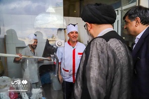 دیدار نوروزی امام جمعه تبریز با کارکنان دستگاه های خدمت رسان در تعطیلات نوروزی