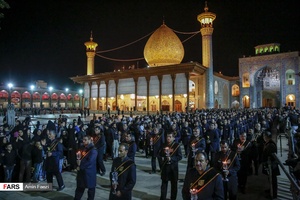 لاله گردانی خدام حرم شاهچراغ(ع)