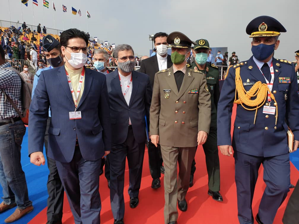 وزیر دفاع