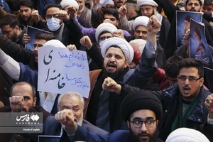 اجتماع حوزویان مشهد در حمایت از "مرجعیت و ولایت" 