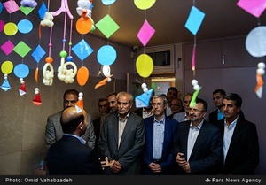 بازدید محمدرضا داورزنی رئیس فدراسیون والیبال و نصرالله سجادی معاون وزیر ورزش  از شیرخوارگاه آمنه