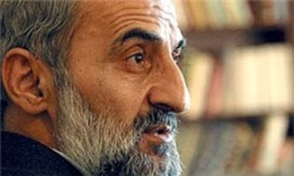 شریعتمداری