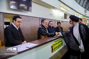 دیدار نوروزی امام جمعه تبریز با کارکنان دستگاه های خدمت رسان در تعطیلات نوروزی