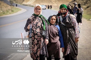 کاروان پیاده زائران امام رضا(ع)