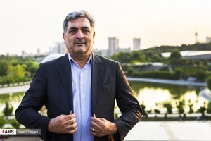 آخرین عکس یادگاری پیروز حناچی در سِمَت شهرداری تهران