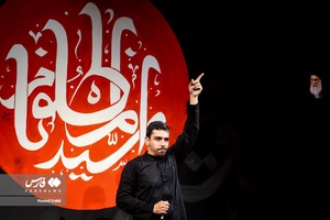 مداحی حنیف طاهری در عزاداری شب دوم محرم در هیئت عبداللّه بن الحسن