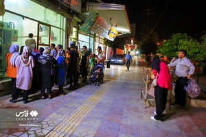 انتظار برای خرید نان
