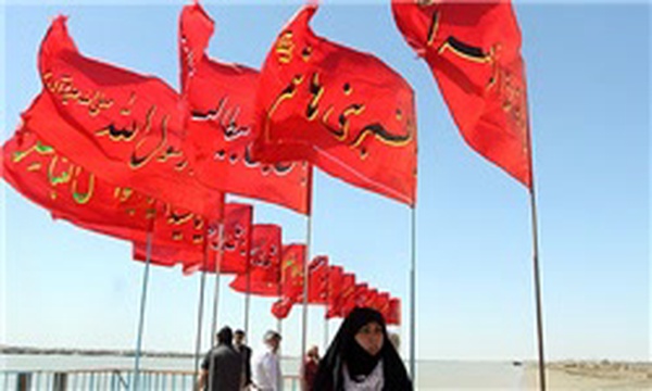 زائرین سرزمین راهیان نور در منطقه عملیاتی فاو