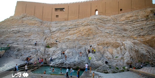 چشمه علی