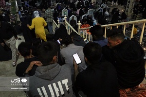 شب قدر کرمانی‌ها در جوار مزار «حاج قاسم» 