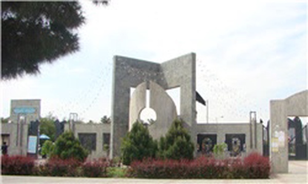 سردر دانشگاه فردوسی
