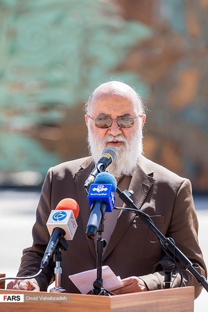 سخنرانی مهدی چمران در نشست خبری لیست خدمت