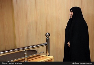 حضور مرضیه وحید‌دستجردی کاندیدای ائتلاف اصولگرایان در همایش بصیرت انقلابی،‌ انتخاب آگاهانه (هم‌اندیشی نخبگان لُرتبار ایران اسلامی)‌