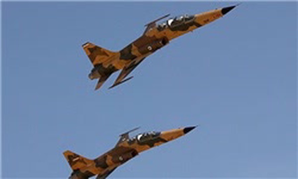 جنگنده نیروی هوایی پایگاه وحدتی دزفول