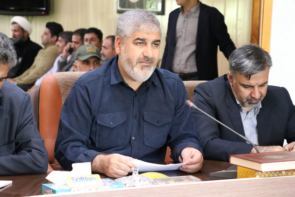 اسماعیل احمدی 