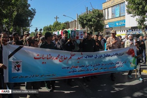 تشییع پیکر پاک و مطهر شهید محمد رضا بیات  در خمین