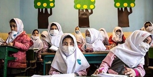 دانش آموزان