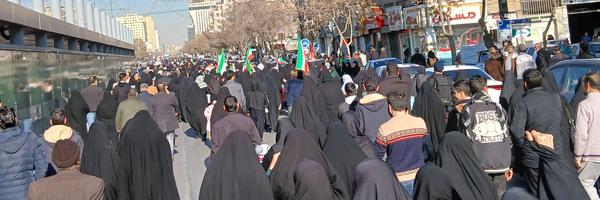 تصویر سربرگ نمایه‌ی ‌دکتر انقلابی‌