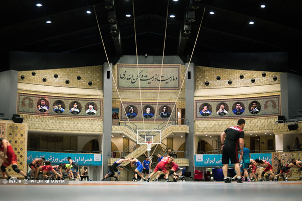 کشتی آزاد 