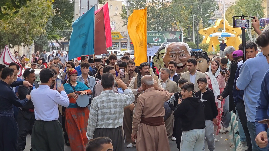 آغاز چهارمین جشنواره ملی تئاتر آئینی سنتی زیویه در سقز