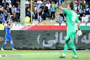داریوش شجاعیان بازیکن تیم فوتبال استقلال تهران
