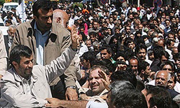 سفر استانی رئیس‌جمهور به ساوجبلاغ