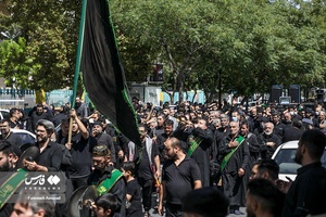 عزاداری ظهر تاسوعا در حسینیه کربلایی ها
