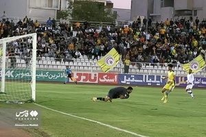  بازی فجرشهید سپاسی شیراز _ تیم خلیج فارس ماهشهر