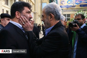 حضور حسن غفوری فرد و سعید حدادیان در مراسم ختم مرحوم حبیب الله چایچیان