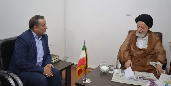دیدار با شاهچراغی