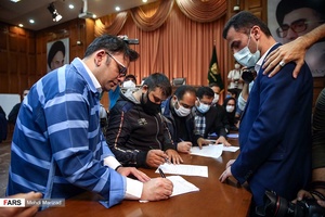 دومین جلسه رسیدگی به اتهامات محمد امامی و ۳۳ متهم