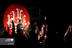 مداحی حنیف طاهری در عزاداری شب دوم محرم در هیئت عبداللّه بن الحسن