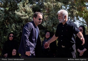 حضور امیررضا خادم معاون حقوقی وزیر ورزش و جوانان در مراسم نخستین سالگرد درگذشت مرحوم مهدی نفر 