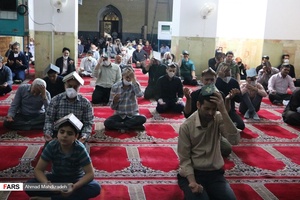 مراسم احیاء شب نوزدهم ماه رمضان در اردکان