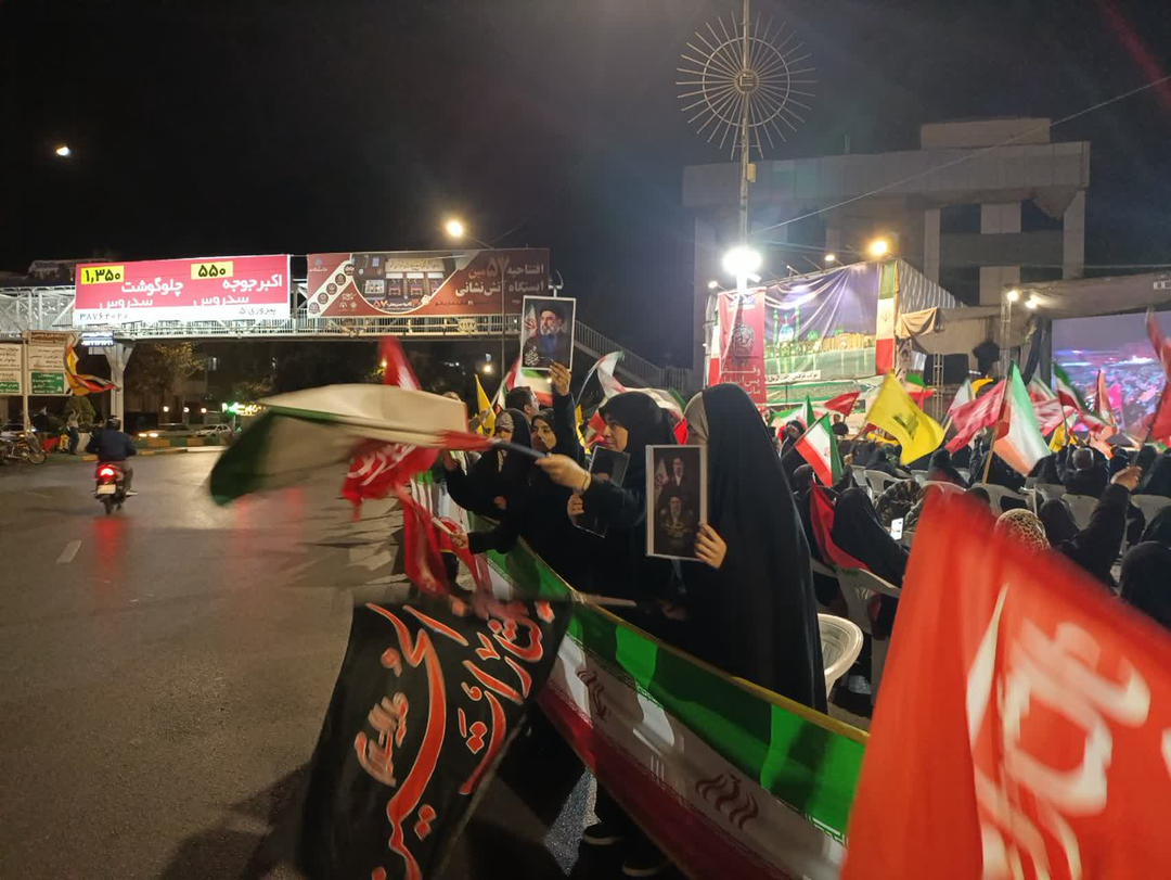 خیمه مقاومت آستان قدس رضوی در میدان جانباز؛ تجلی عهد مردم با خون رهبر شهید و اقامه عزای فاطمیه