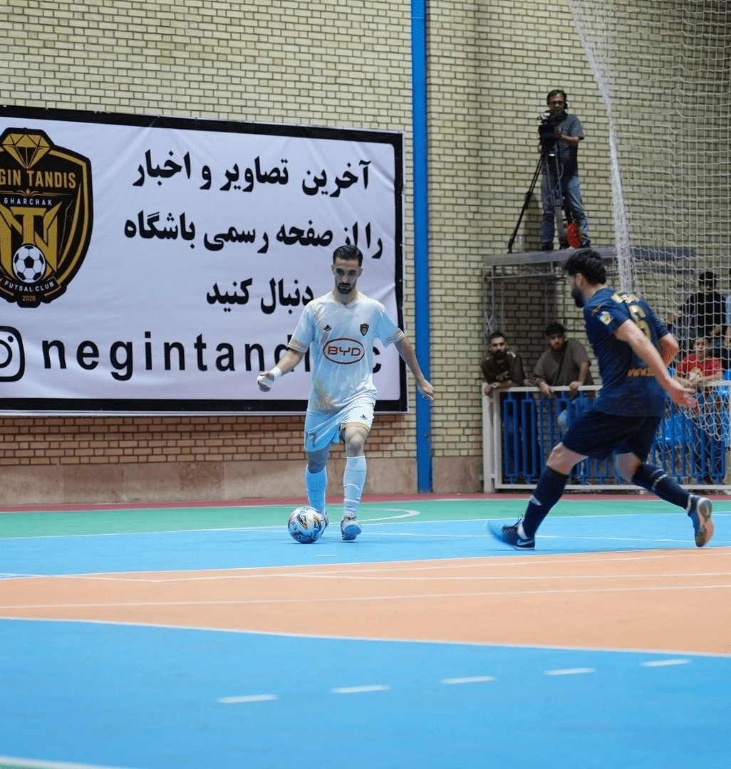 گزارش تصویری/  تساوی یک بریک نگین تندیس قرچک و فولاد زرند ایرانیان