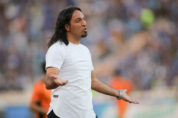فرزاد حسین خانی