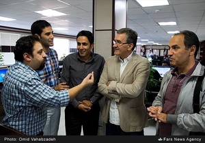 بازدید سرمربی تیم فوتبال پرسپولیس از خبرگزاری فارس