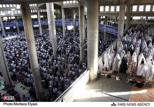 اقامه نماز عید فطر در زنجان