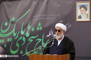 تشییع پیکر آیت الله باریک بین در قزوین