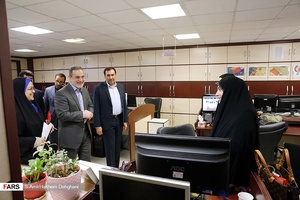 بازدید سیدمحمد بطحایی وزیر آموزش و پرورش از تحریریه خبرگزاری فارس