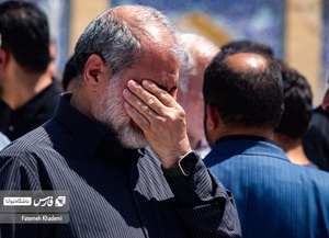 مراسم تشییع پیکر مطهر شهید مدافع حرم سعید آبیار در حرم حضرت عبدالعظیم