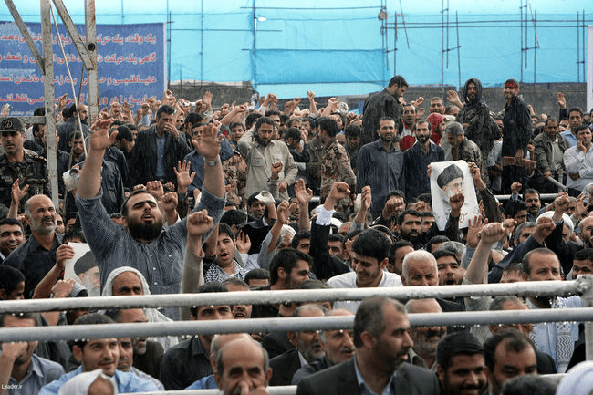 چالوس، شهرِ قدمگاهِ ۲۱ هزار شهید؛ خاکی که با قدمِ رهبر شهید، مهرِ بصیرت خورد